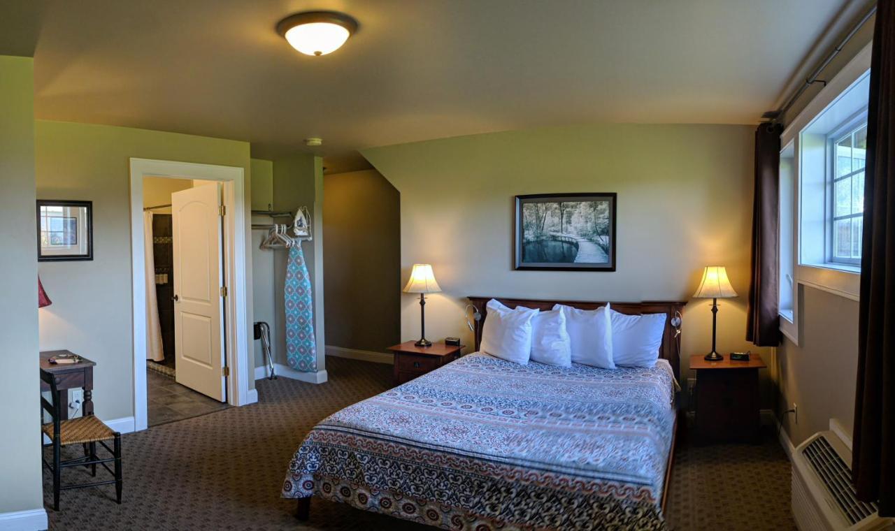 The Meadowlark Inn East Springfield Exterior photo
